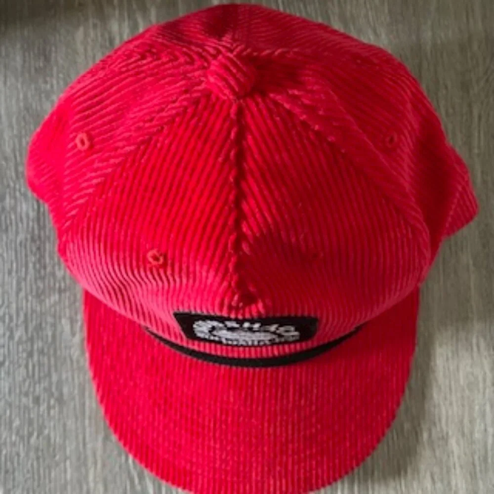 🧡3/15 NWOT SUBSHACK Sun Valley Ohio Red Corduroy Hat OS
